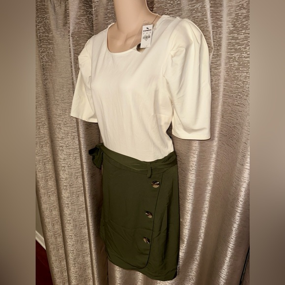 NWT Express Olive Green and Cream dress. - Picture 2 of 4